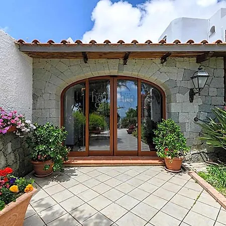 San Nicola 3*